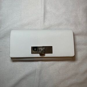 White Michael Kors wallet